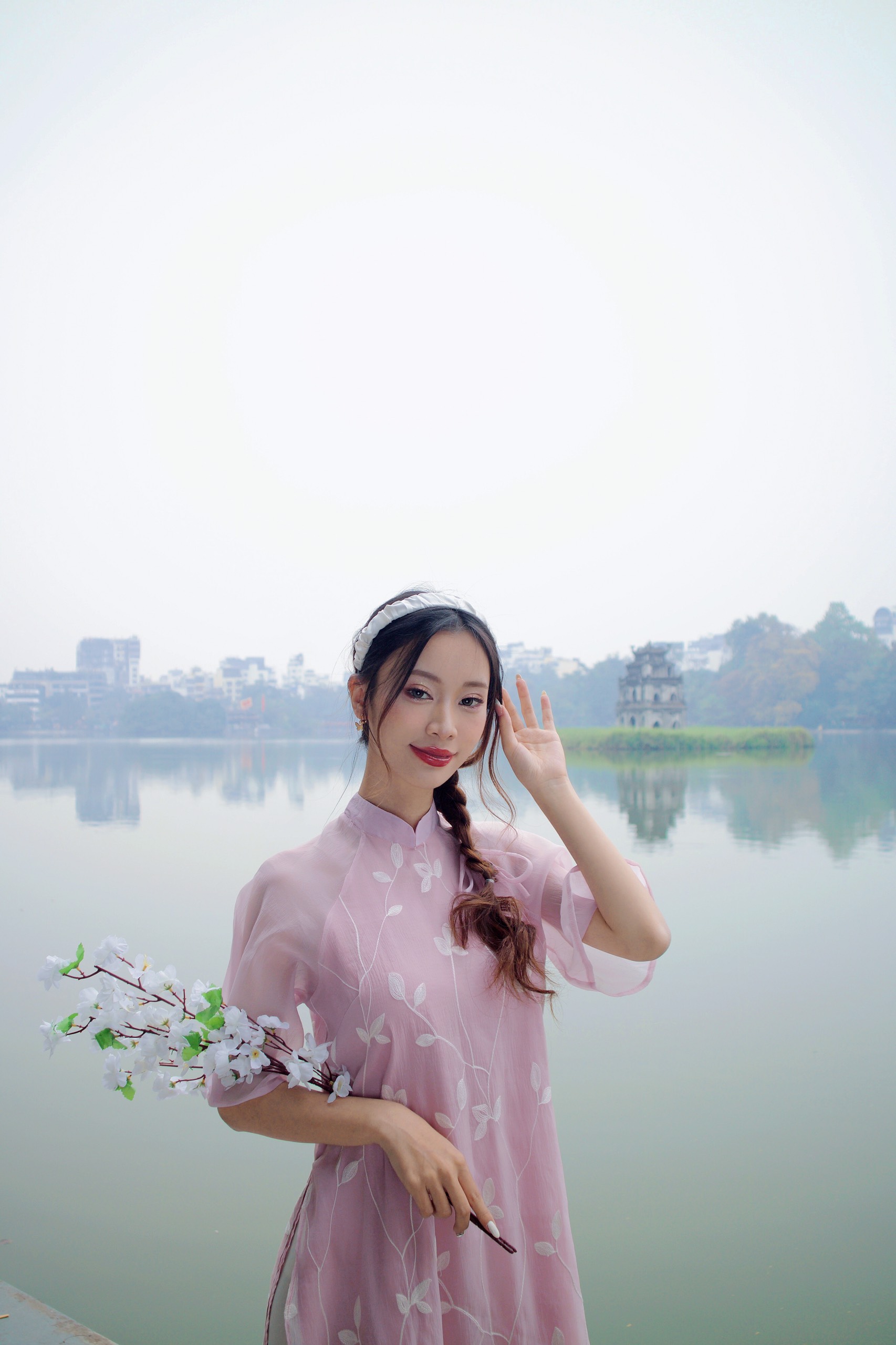 Xu hướng chụp ảnh Tết 2026 tại Hà Nội được nhiều gia đình yêu thích